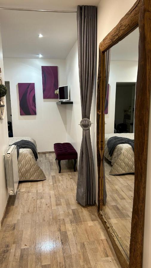 Bel Appartement Au Coeur De Париж Екстериор снимка